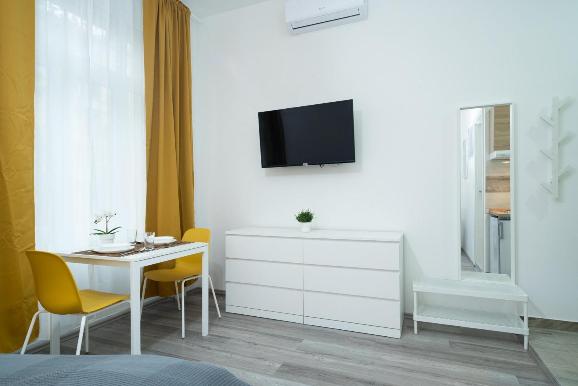 Lovely Studio At Central Location Budapest Exterior photo
